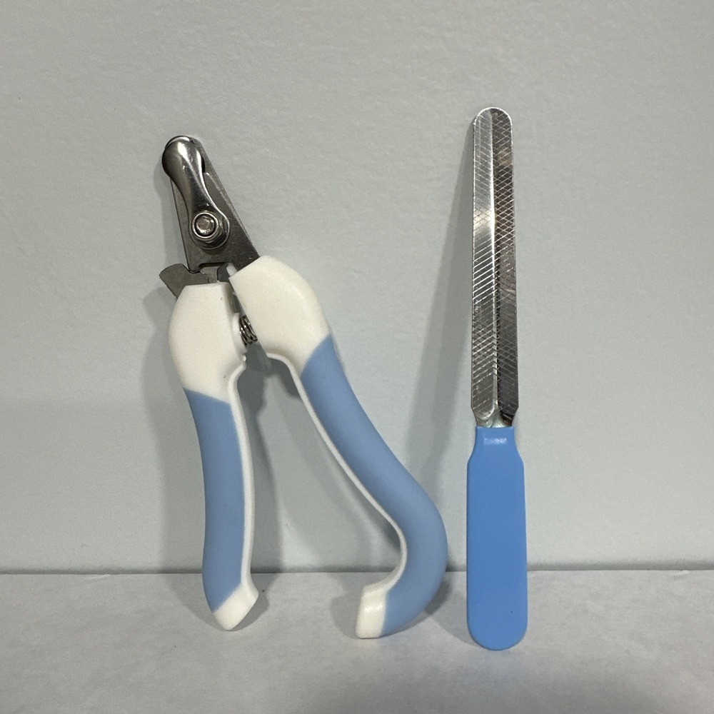 Durable Pet Nail Clippers with File for Dog for Cat 5.51"x3.94" 1 Set